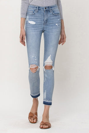 Open image in slideshow, MID RISE CROP SKINNY - Flying Monkey
